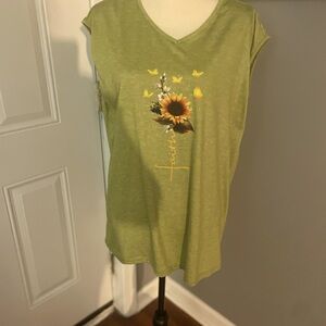 No Brand no sleeve tank top/ sunflower/ faith size XXL